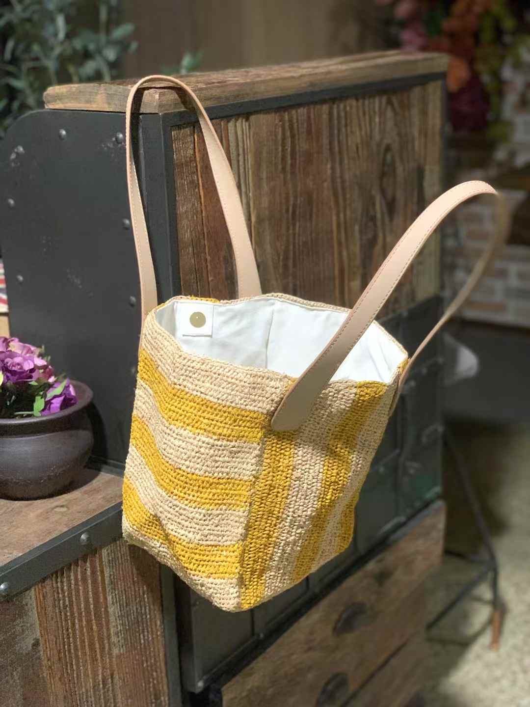Niva Raffia Bag with Leather Straps & Cotton Lining