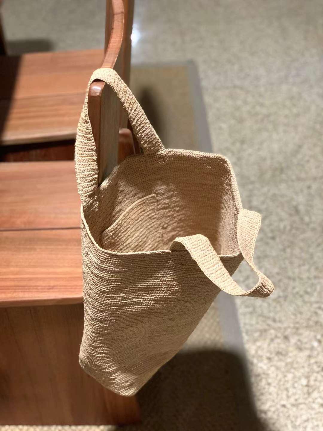 Straw Tan Tote