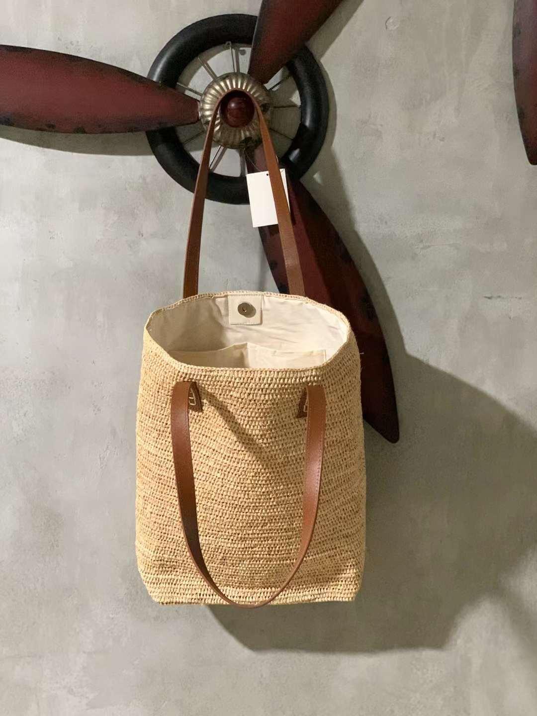 Raffia Tote Bag