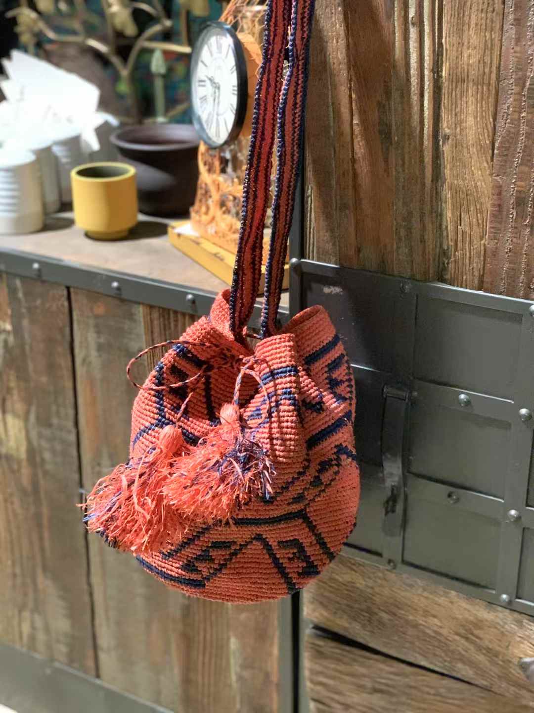 Gong Raffia Bucket Bag