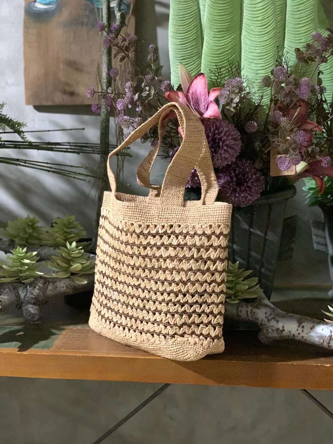 straw shoulder bag in hallow out design