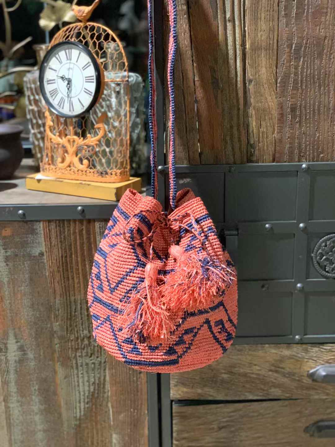 Raffia bucket bag with long shoulder strap